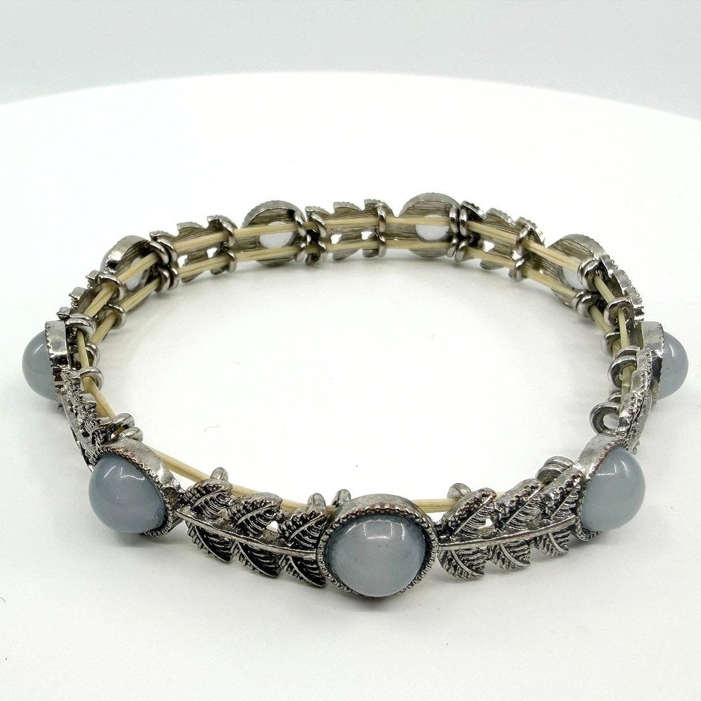 Vintage Silver Tone Light Blue Stone Leaf Link Stretch Bracelet‎ Boho Statement